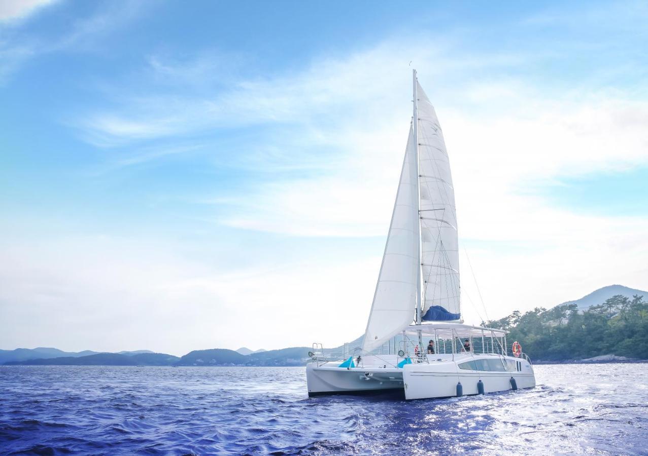 Utop Marina Hotel & Resort Yeosu Zewnętrze zdjęcie