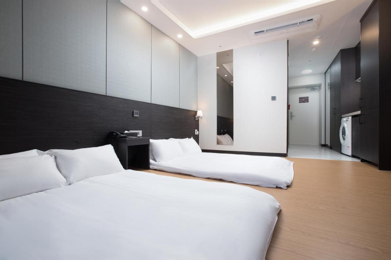 Utop Marina Hotel & Resort Yeosu Zewnętrze zdjęcie