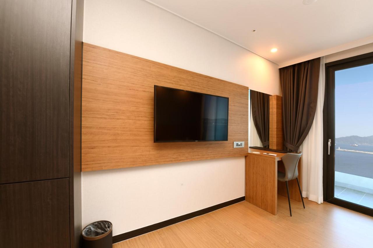 Utop Marina Hotel & Resort Yeosu Zewnętrze zdjęcie